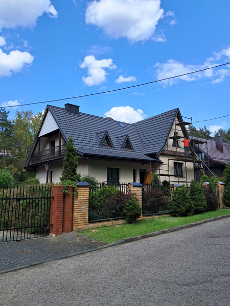 Zdjęcie na okładce dla ATom DACH Tomasz Bąk - Usługi Dekarskie Naprawa i Remonty Dachów